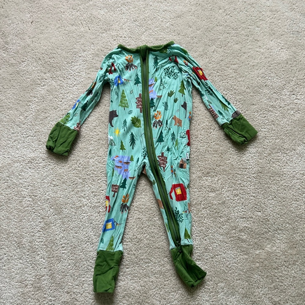 Little Sleepies 0-3 month zippy